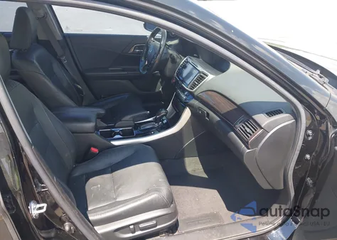 2017 Honda Accord Hybrid Touring из США, поврежденный, VIN JHMCR6F74HC019590